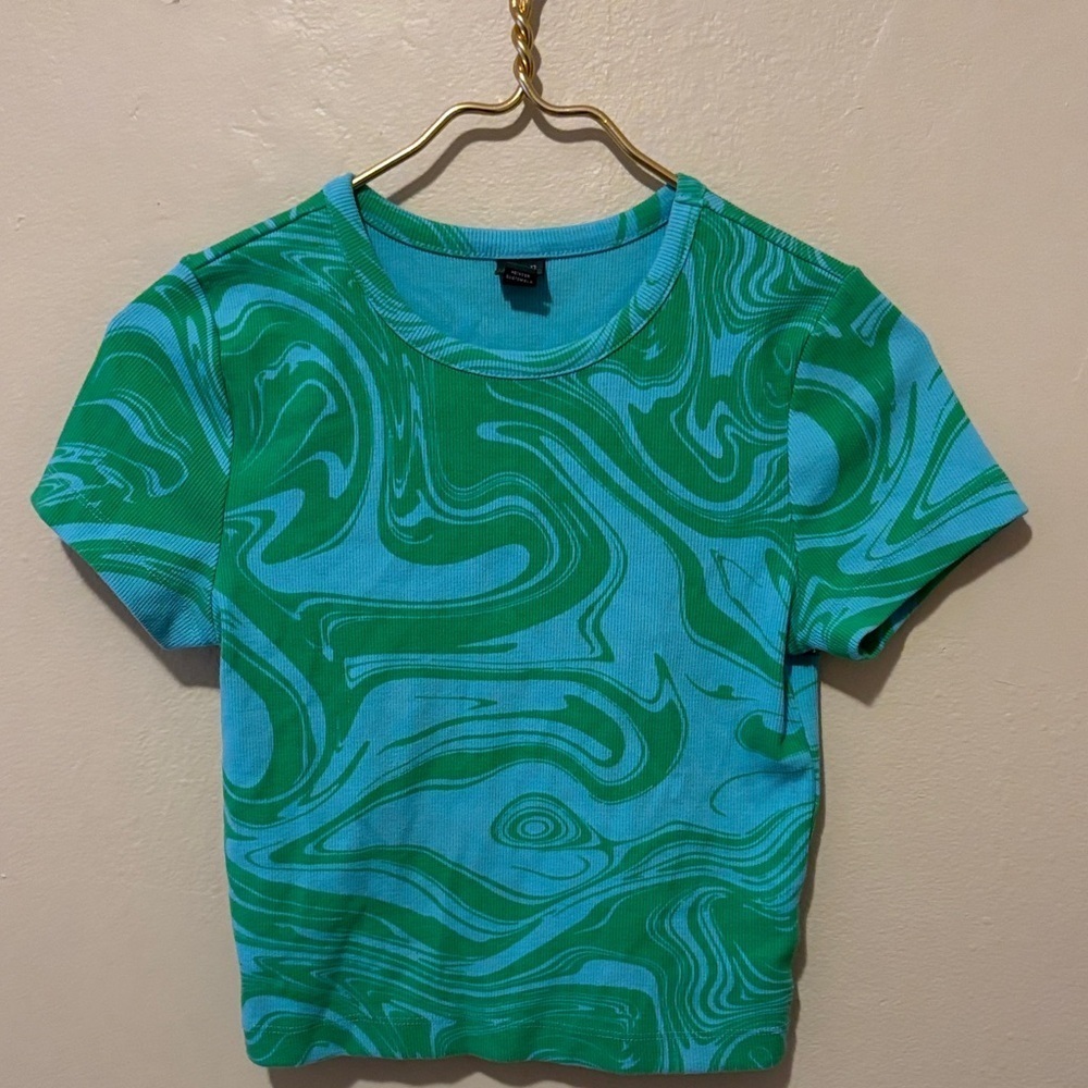 Wild Diva Green and Blue Swirl Short Sleeve Tee